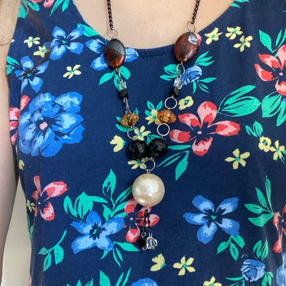 Necklace - Picture 2 of 3